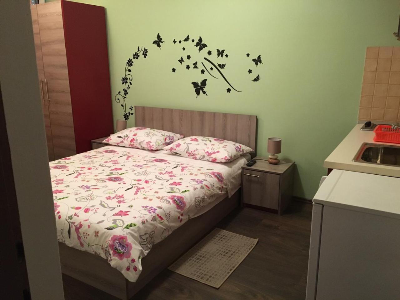 Apartman Apartments Mikulic *